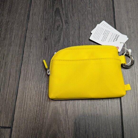 Lululemon Yellow Clippable Card Pouch Brand New MZYW/GGRE - Picture 2 of 4